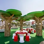 Alexandre Gala Ξενοδοχείο 4*