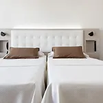 Alexandre Gala Ξενοδοχείο 4*