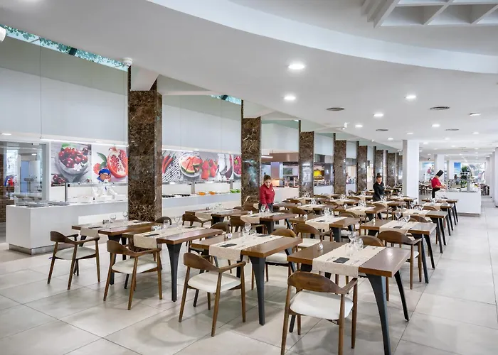 Отель Alexandre Gala Плая-де-лас-Америкас